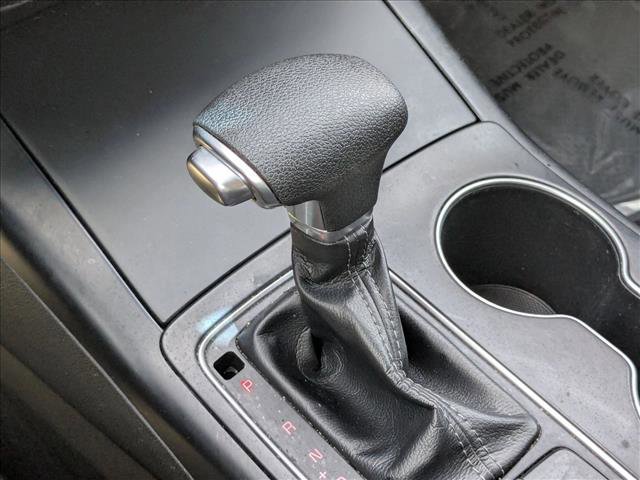 Used 2019 Kia Sorento LX image 12