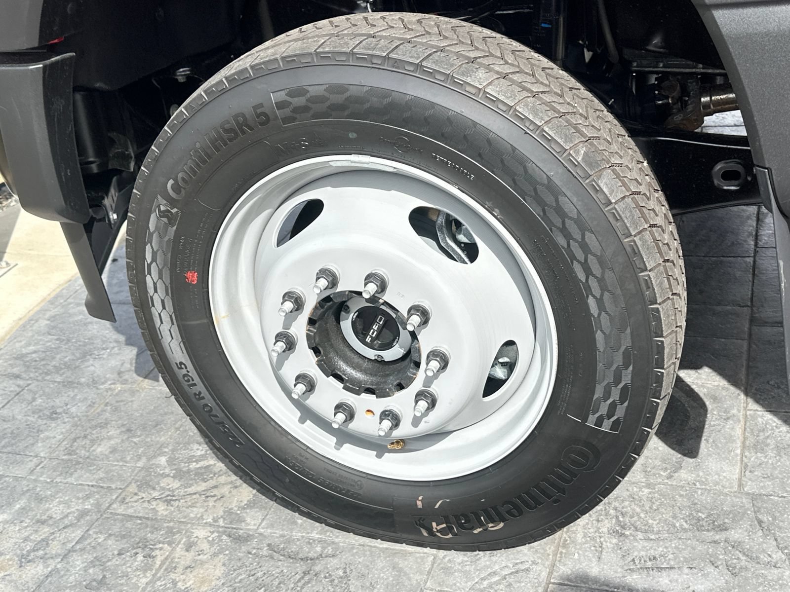 New 2026 Ford F550 4x4 Regular Cab Super Duty image 27