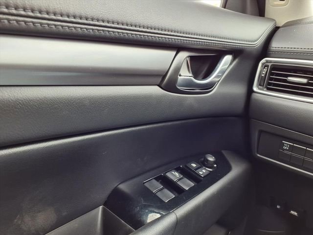 Used 2017 MAZDA CX-5 Touring image 19