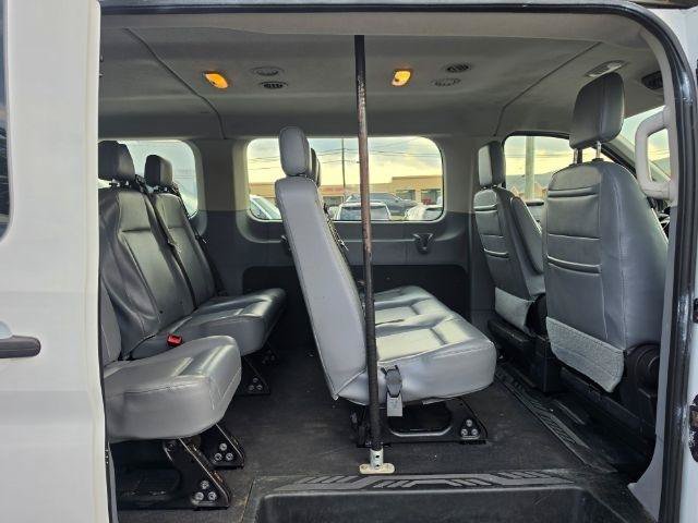 Used 2018 Ford Transit 350 XL RWD image 32