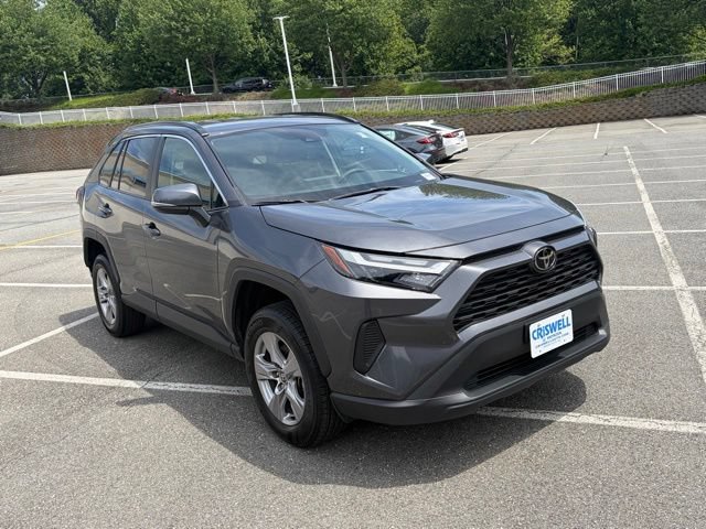 Used 2025 Toyota RAV4 XLE FWD image 2