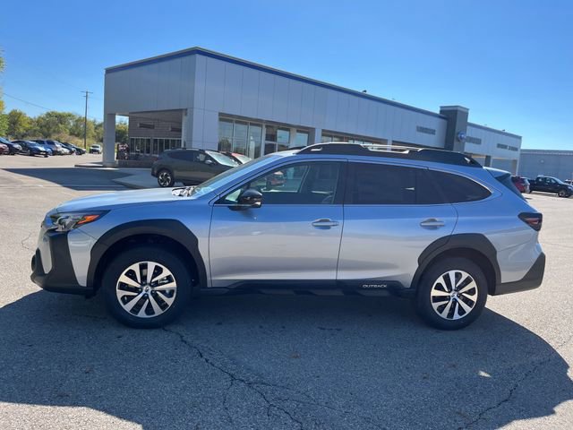 New 2025 Subaru Outback Premium image 4