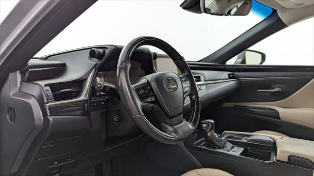 Used 2021 Lexus ES 250 w/ Premium Package AWD/4WD image 22