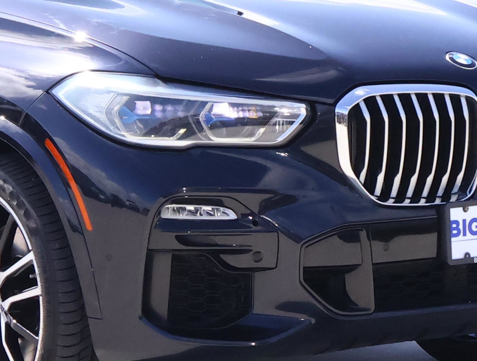 Used 2019 BMW X5 xDrive50i w/ M Sport Package AWD/4WD image 8
