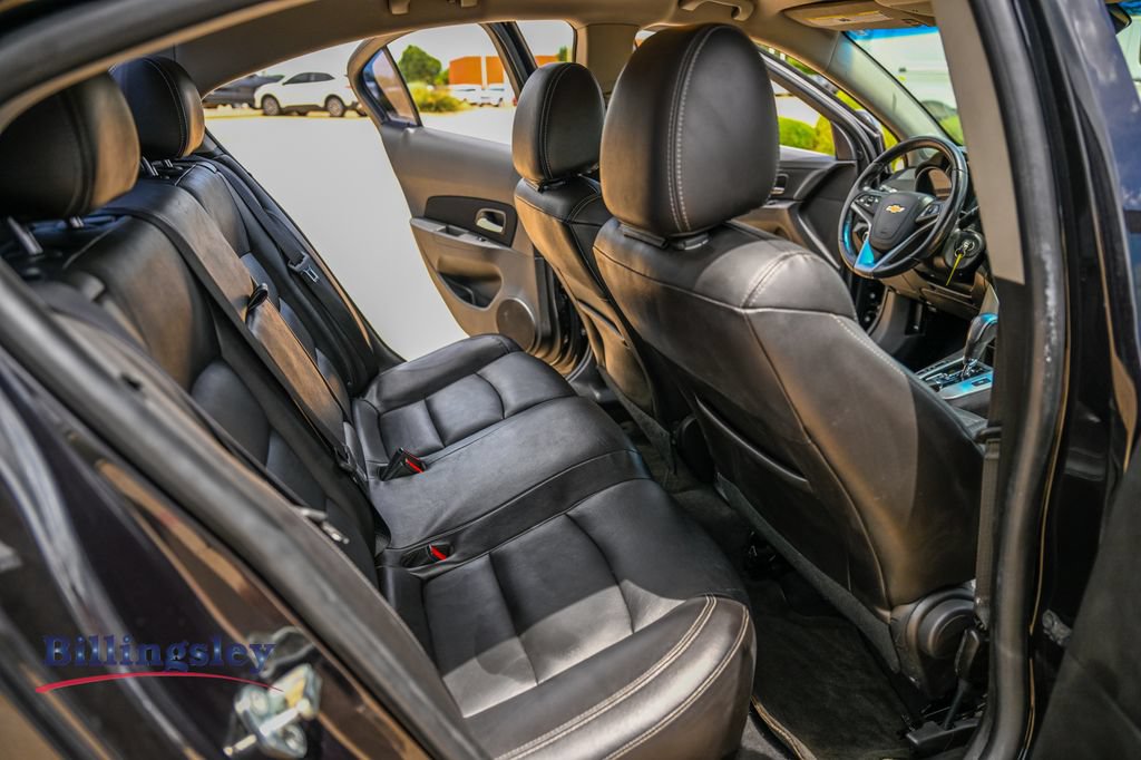 Used 2015 Chevrolet Cruze LT FWD image 14