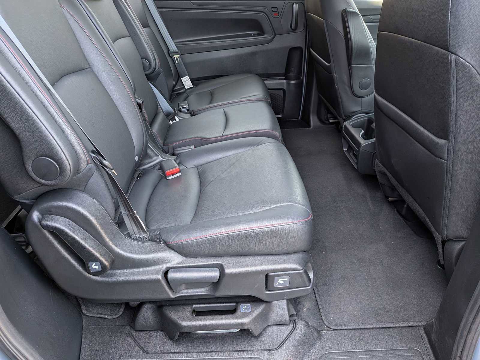Certified 2023 Honda Odyssey Sport image 19