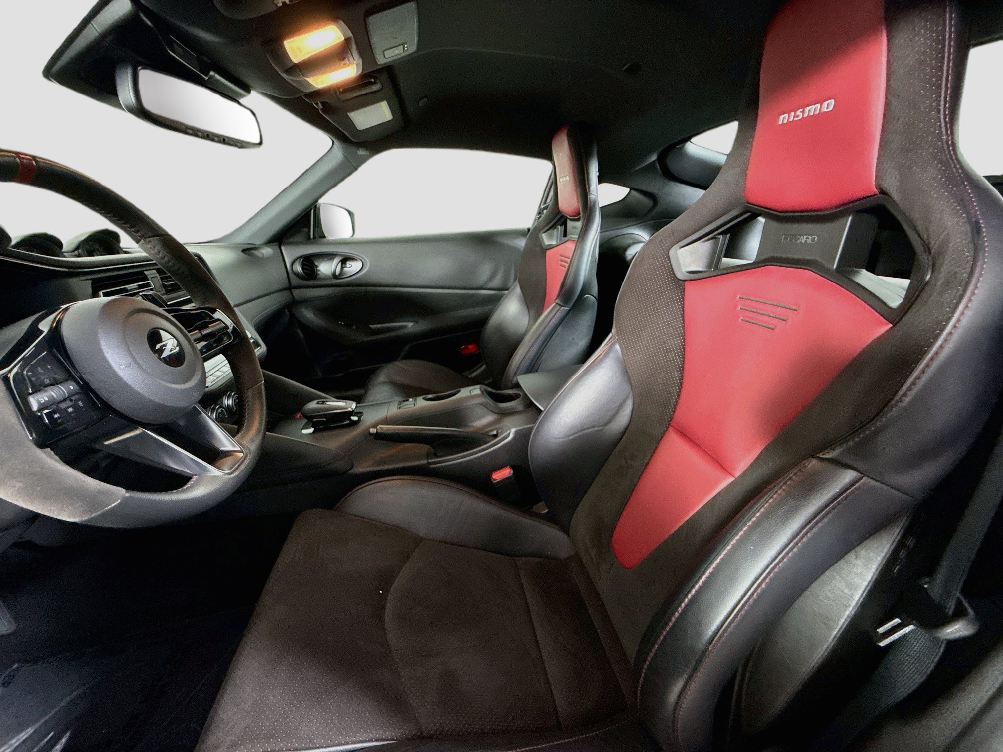 Used 2024 Nissan Z NISMO w/ Floor Mat Package RWD image 22