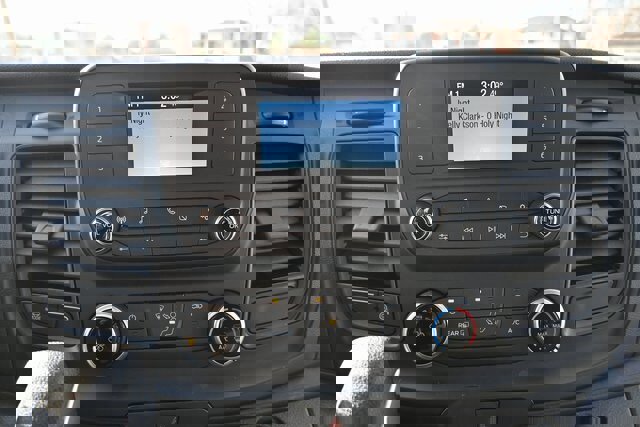 Used 2024 Ford Transit 250 Low Roof w/ Exterior Upgrade Package image 29