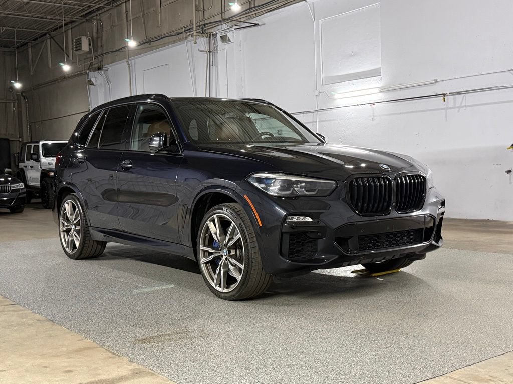 Used 2021 BMW X5 M50i w/ Premium Package AWD/4WD image 3