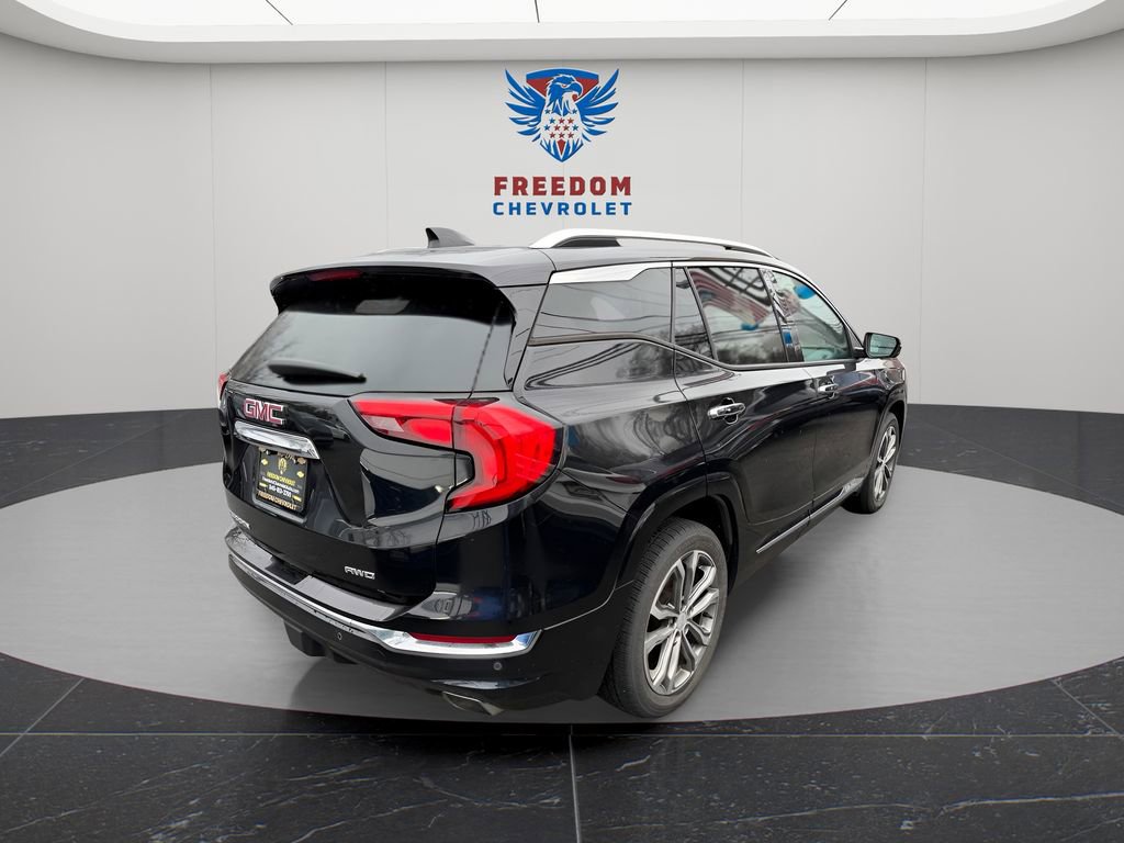 Used 2018 GMC Terrain Denali w/ Advanced Safety Package AWD/4WD image 6
