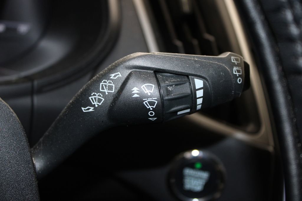 Used 2024 Ford Edge SEL w/ Convenience Package image 24