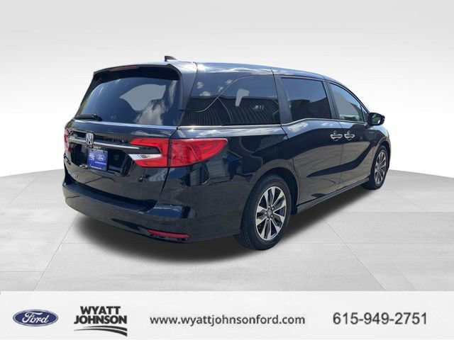 Used 2024 Honda Odyssey EX-L image 3