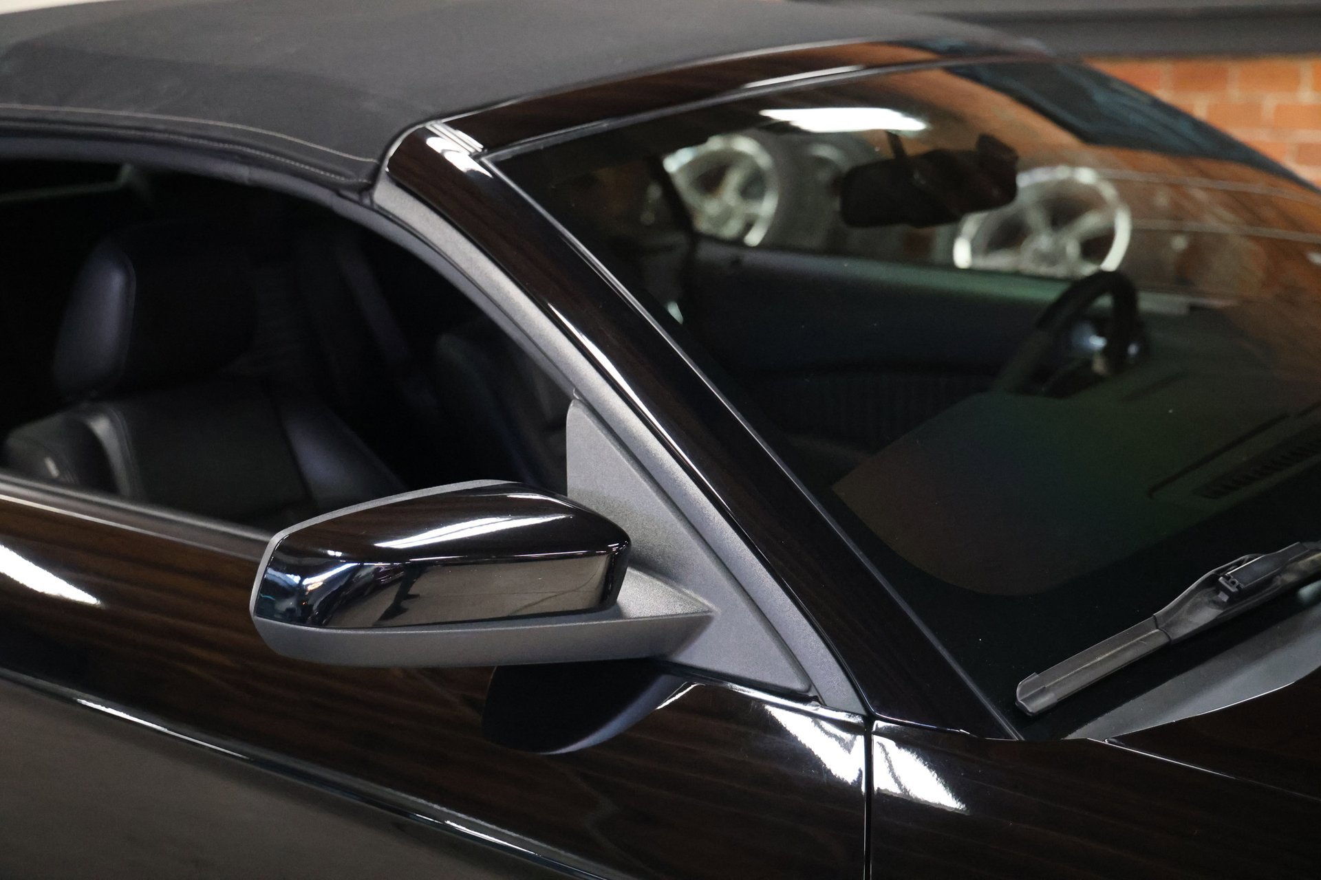 Used 2010 Ford Mustang Shelby GT500 image 30