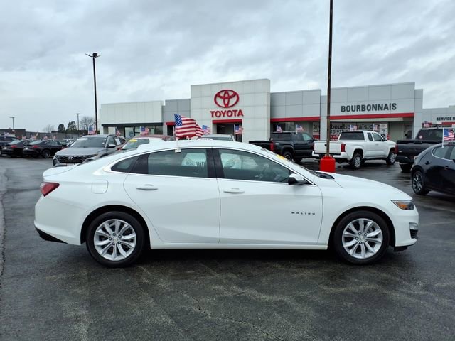 Used 2022 Chevrolet Malibu LT image 2