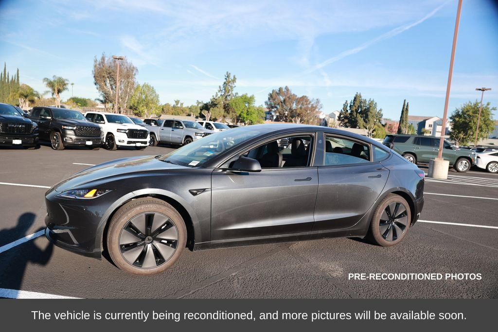 Used 2024 Tesla Model 3 Standard Range image 2