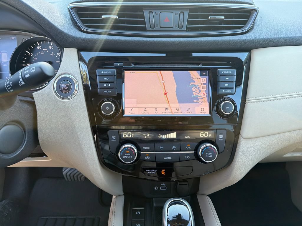 Used 2020 Nissan Rogue SL w/ Premium Package FWD image 27
