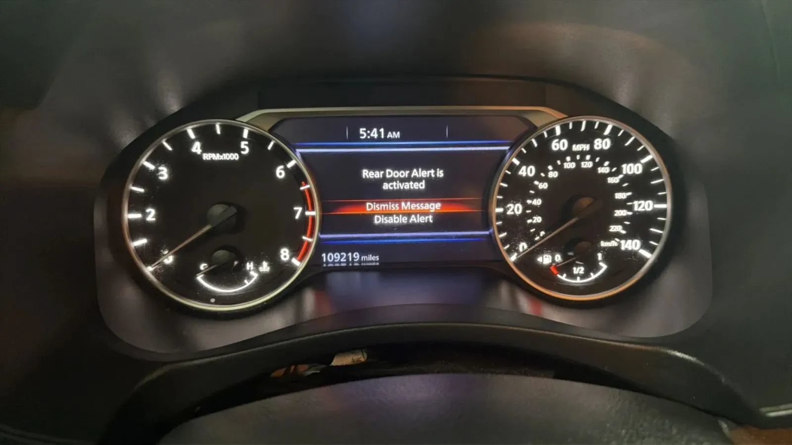 Used 2020 Nissan Altima 2.5 SR FWD image 12