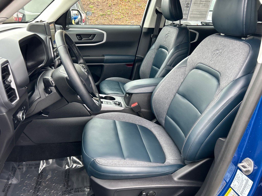 Used 2024 Ford Bronco Sport Outer Banks image 7