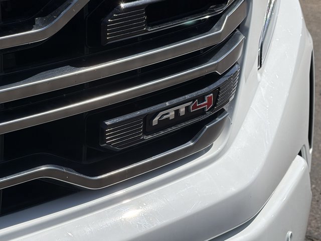Used 2025 GMC Sierra 1500 AT4 w/ AT4 Premium Package AWD/4WD image 13