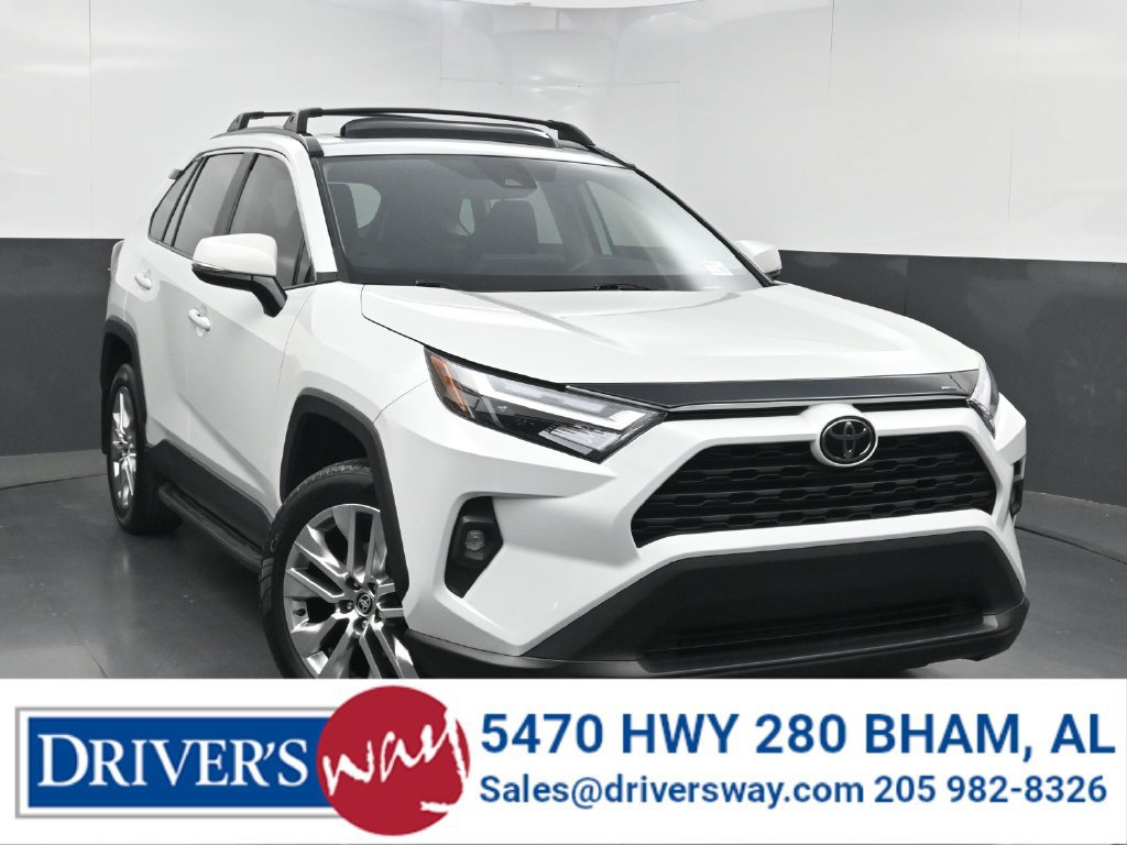 Used 2024 Toyota RAV4 XLE Premium FWD image 1