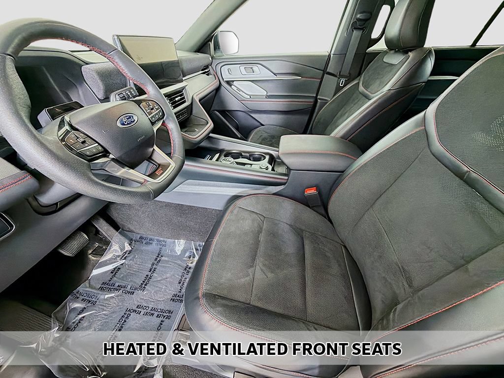 Used 2025 Ford Explorer ST AWD/4WD image 9