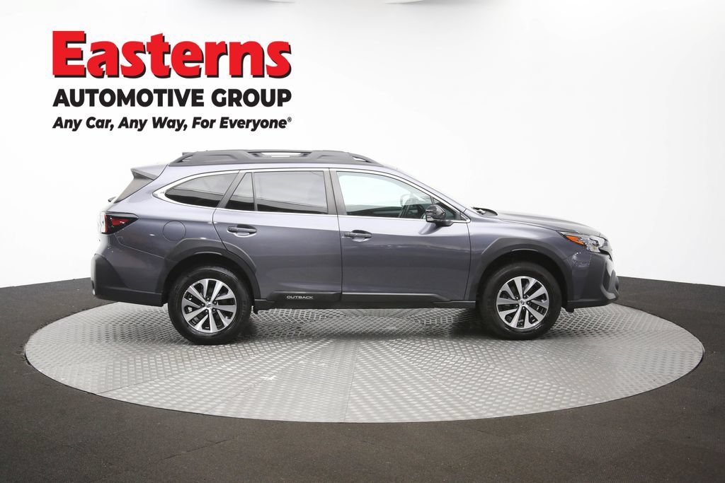 Used 2023 Subaru Outback Premium AWD/4WD image 43