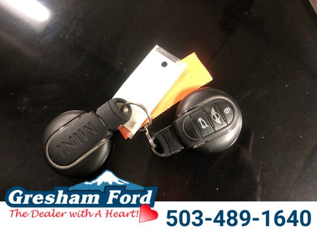 Used 2016 MINI Cooper 4-Door Hardtop image 23