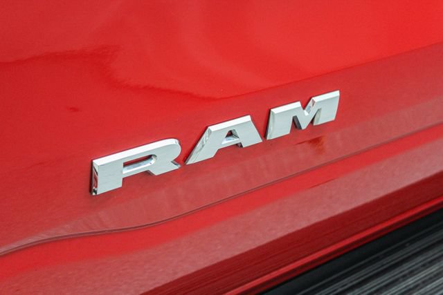 Used 2020 RAM 1500 Big Horn AWD/4WD image 17