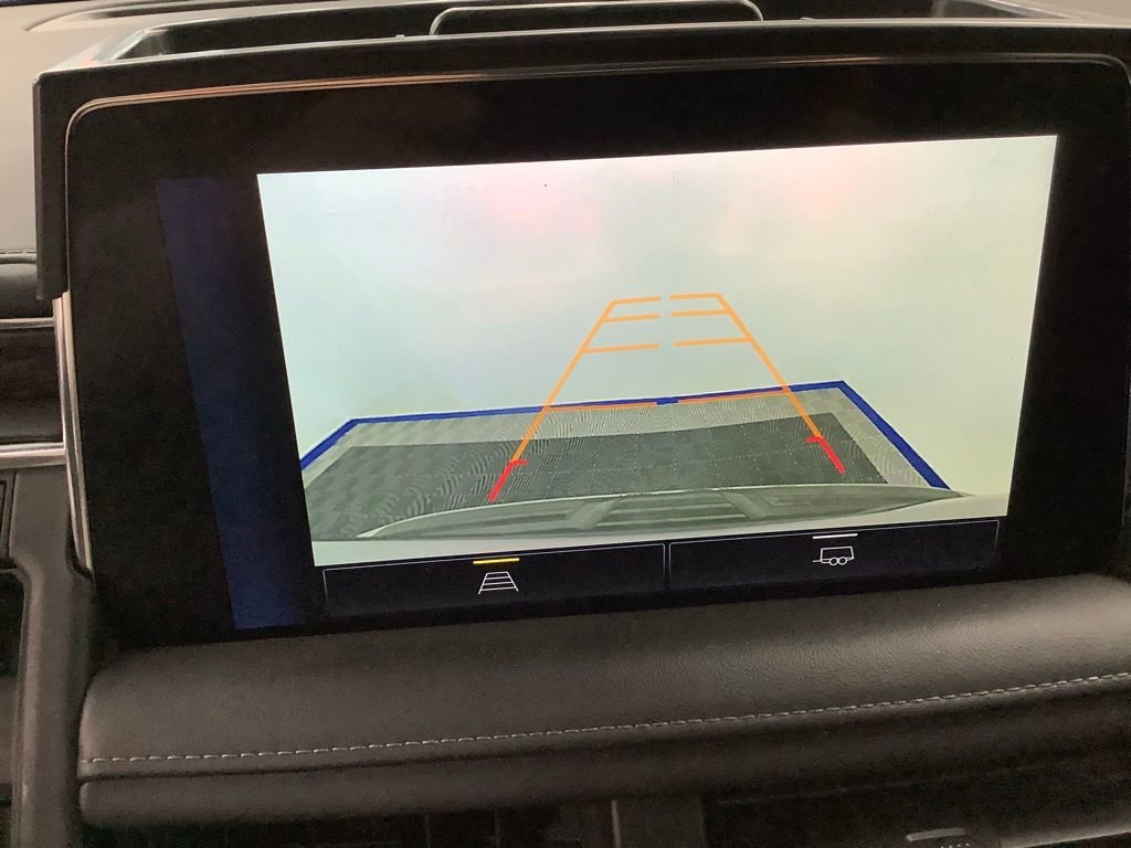 Used 2022 Chevrolet Tahoe Z71 image 19