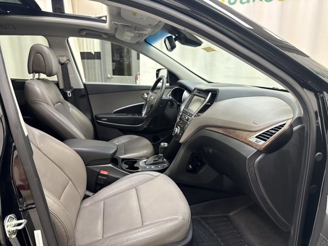 Used 2018 Hyundai Santa Fe Sport w/ 2.0T Ultimate Tech Package 05 FWD image 33