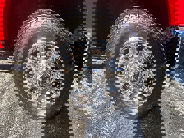 Used 2024 Ford F250 Lariat w/ Chrome Package image 11