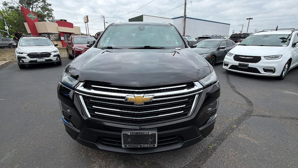 Used 2023 Chevrolet Traverse LT FWD image 8