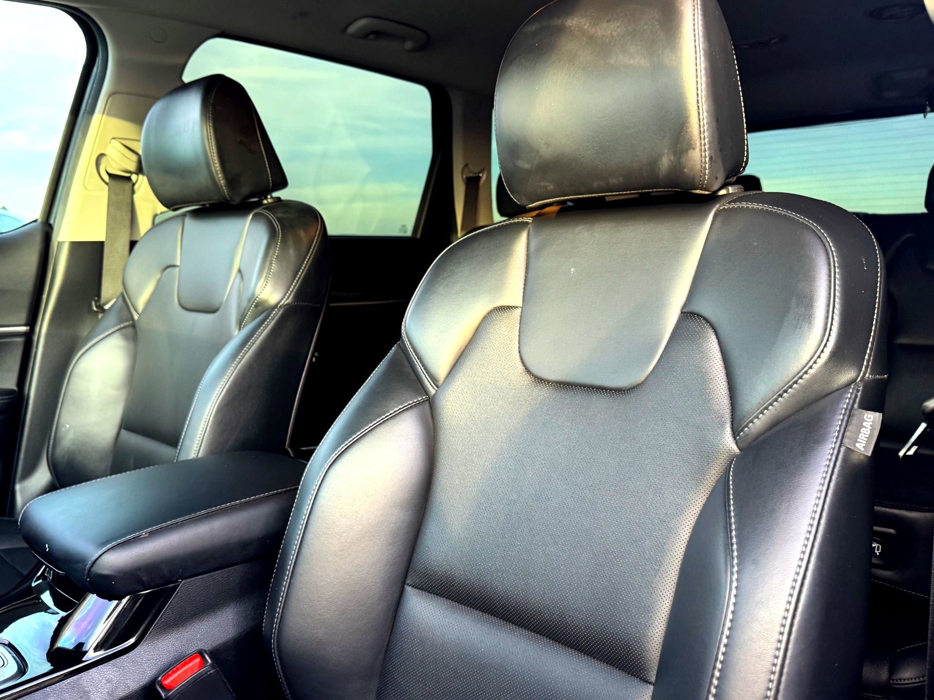 Used 2024 Kia Telluride S image 13