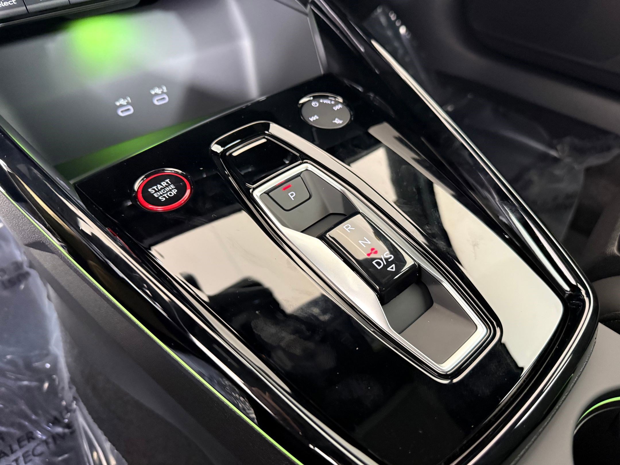 New 2026 Audi RS 3 image 18