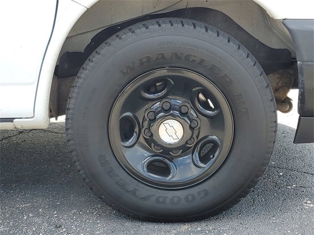 Used 2018 Chevrolet Express 2500 Work Van image 28