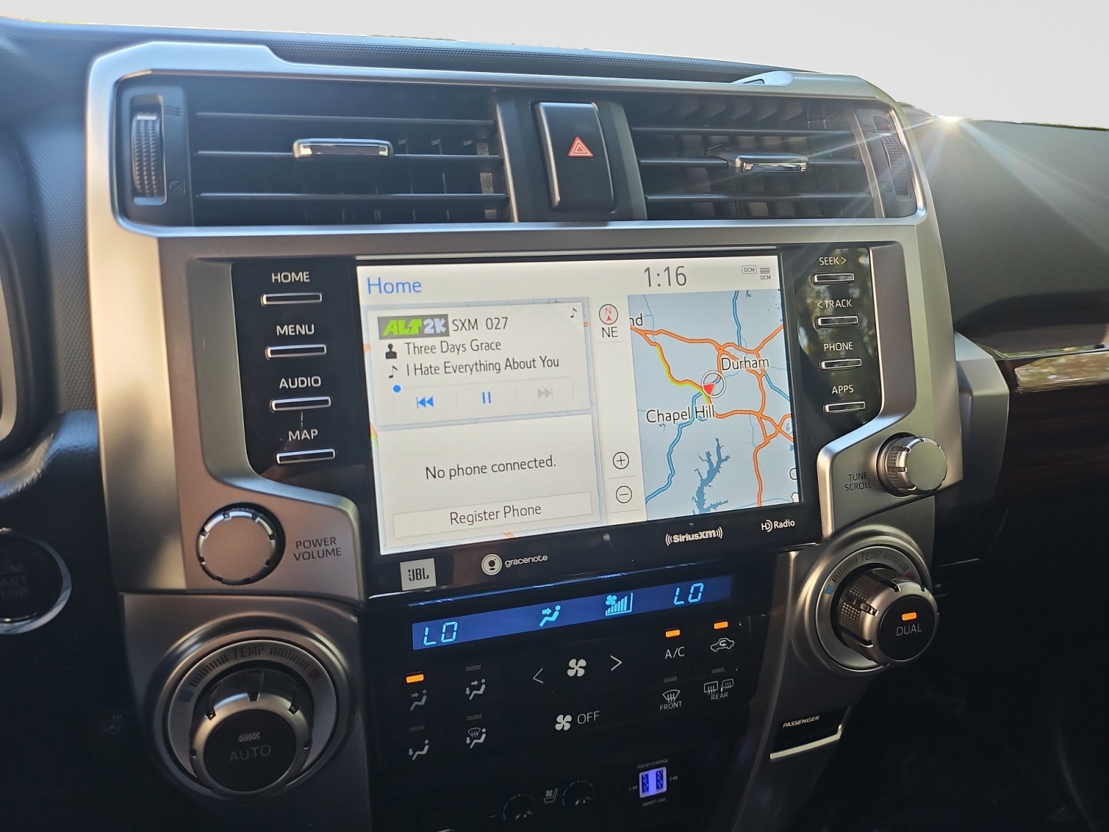 Used 2024 Toyota 4Runner Limited AWD/4WD image 27