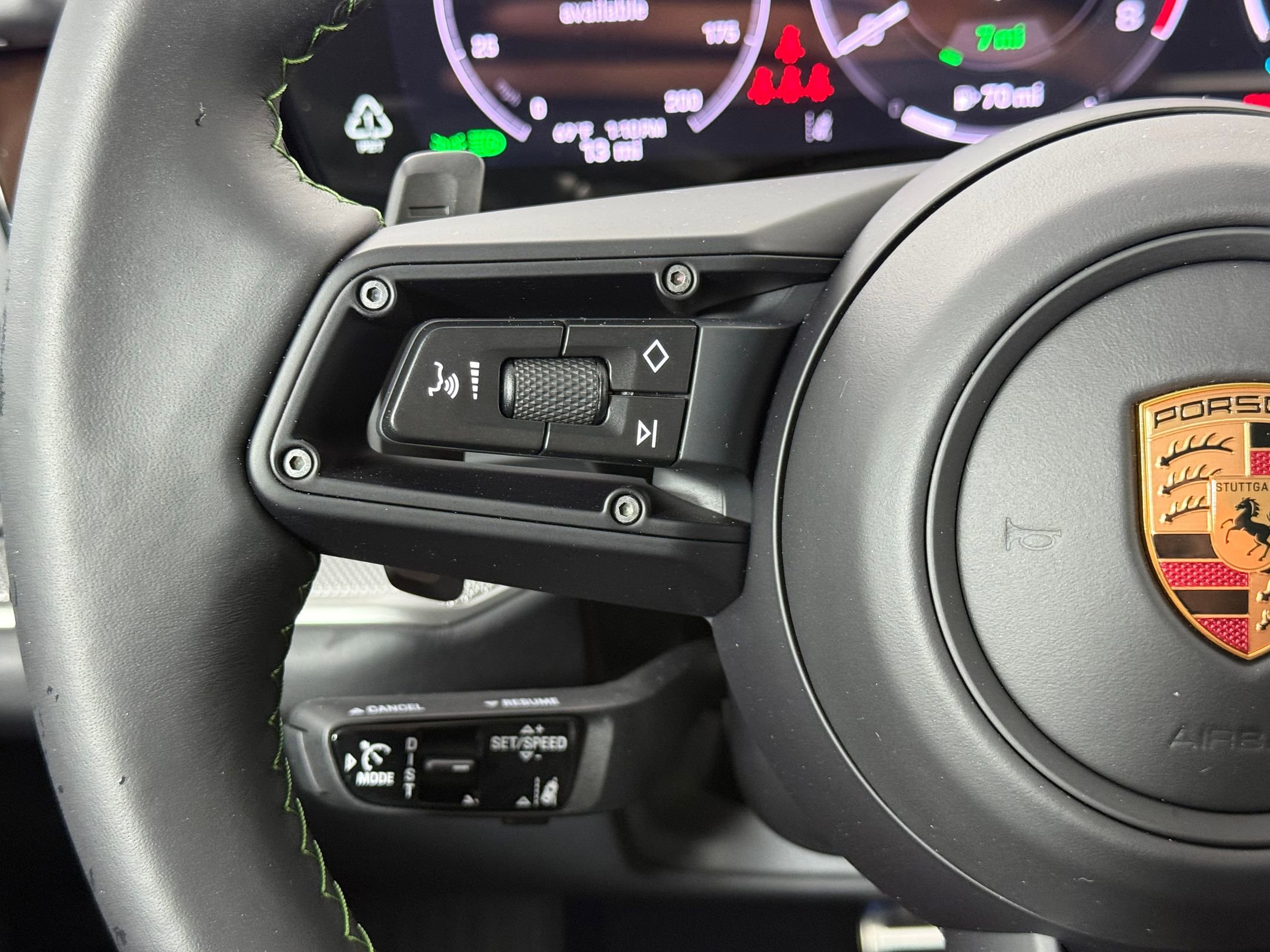 New 2026 Porsche Cayenne S image 22