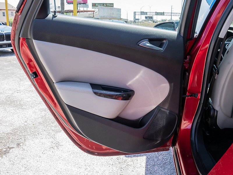 Used 2013 Buick Verano image 11