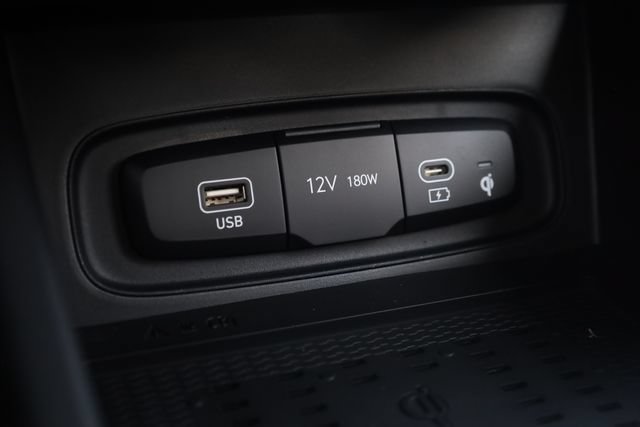 New 2026 Hyundai Venue SEL FWD image 20