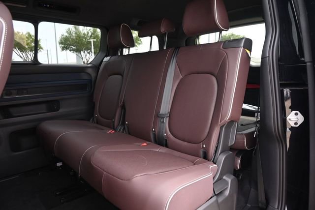 New 2025 Volkswagen ID. Buzz Pro S image 19