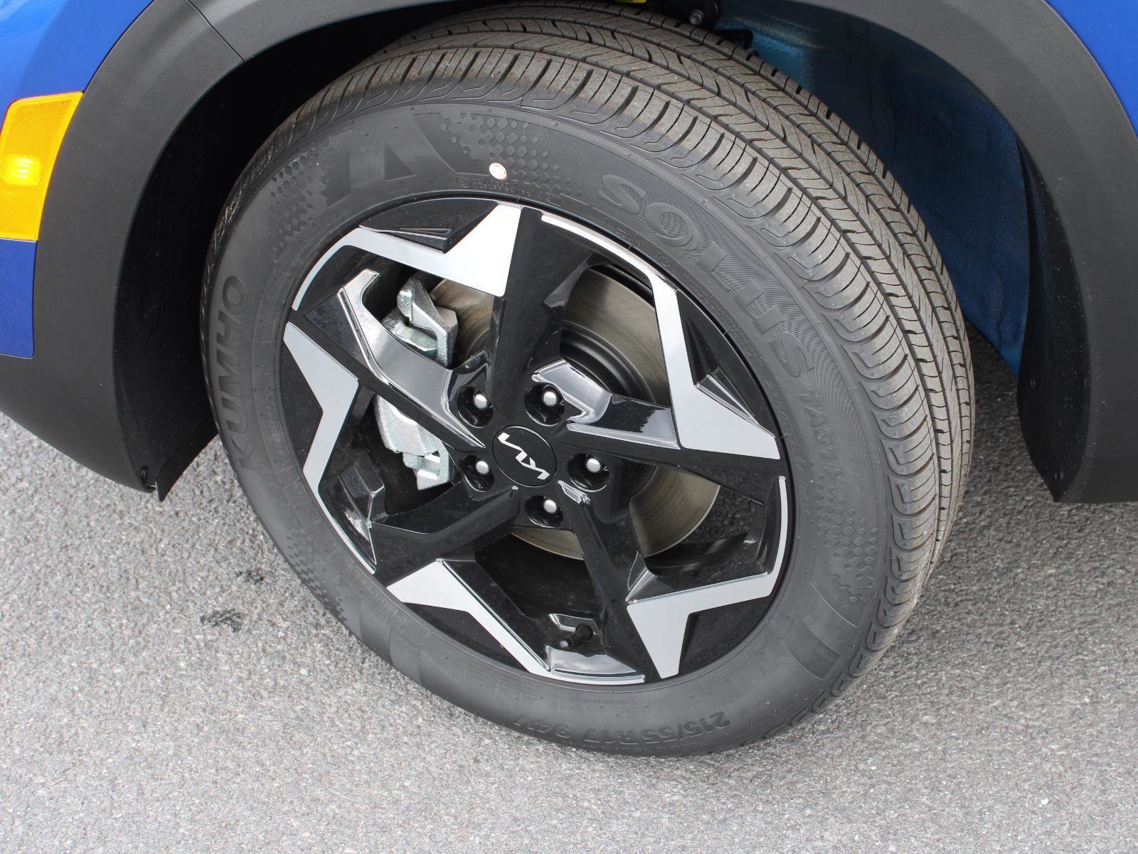 New 2026 Kia Seltos S image 8