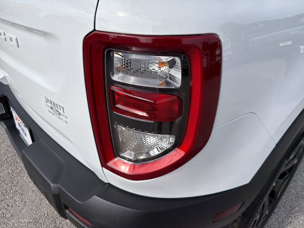 New 2025 Ford Bronco Sport Outer Banks image 8