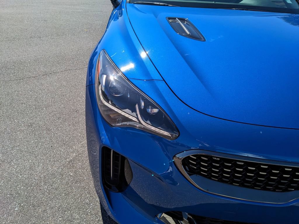 Used 2020 Kia Stinger GT1 image 11