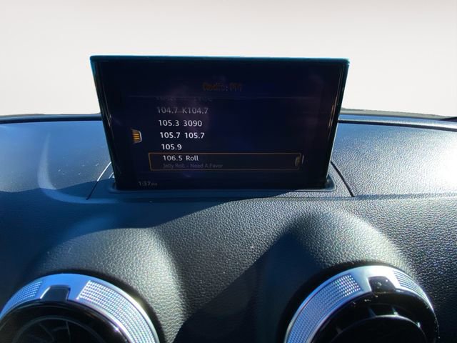 Used 2018 Audi A3 e-tron Premium w/ Sport Package image 22