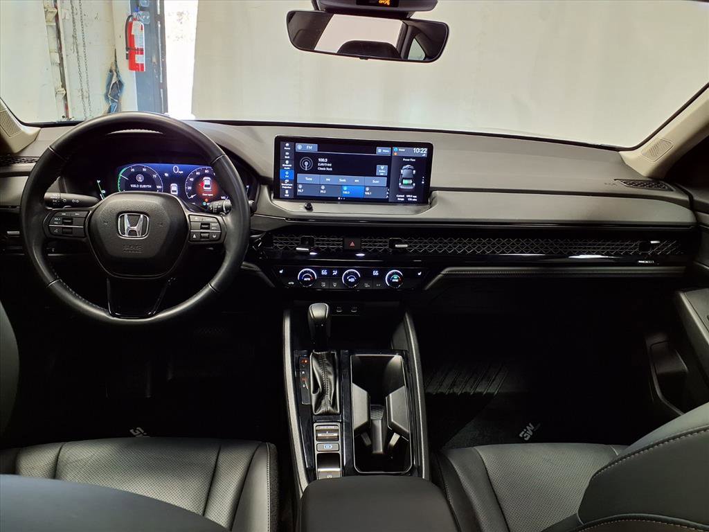 Used 2024 Honda Accord EX-L image 11