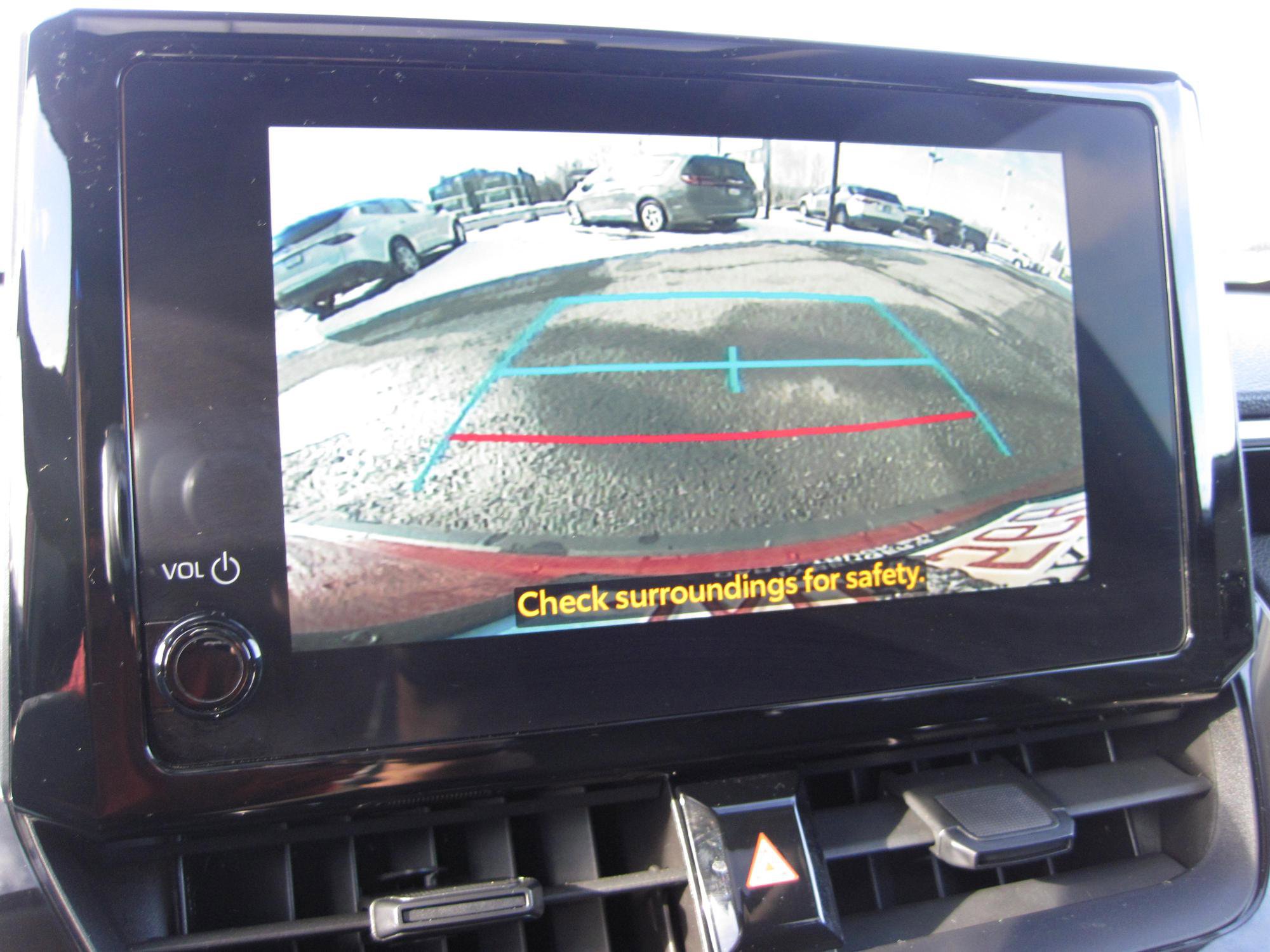 Used 2023 Toyota Corolla Cross LE w/ Moonroof Package image 17