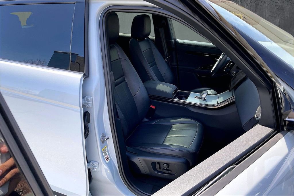 Certified 2025 Land Rover Range Rover Evoque S AWD/4WD image 29