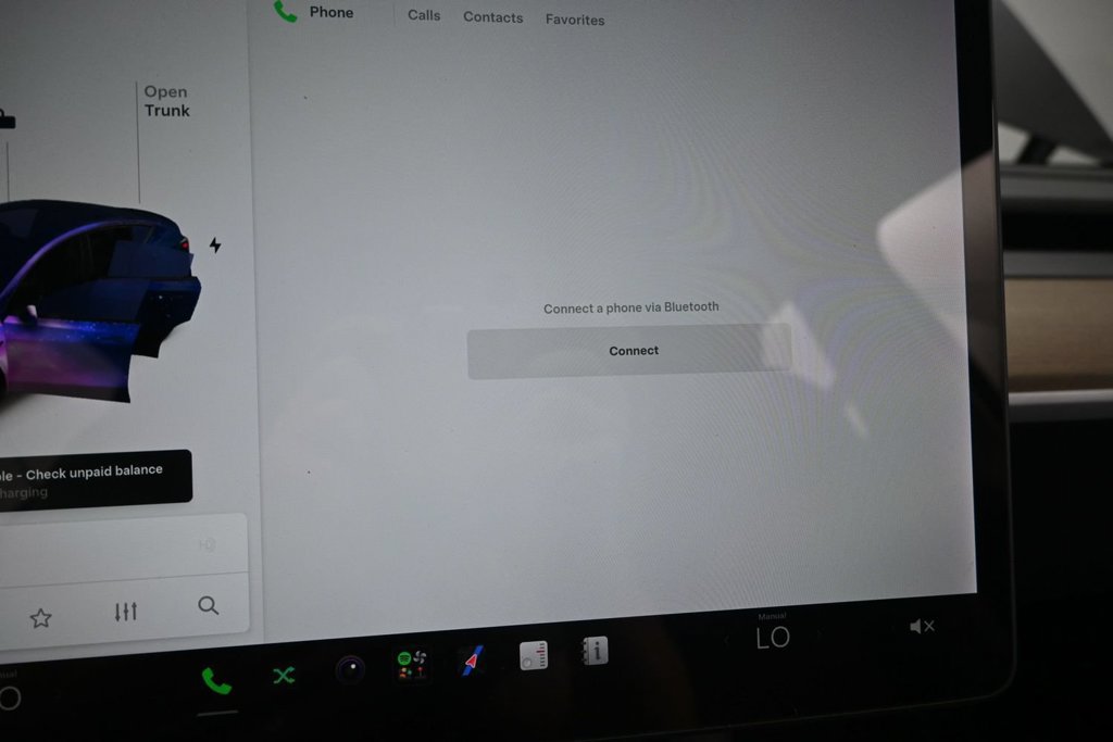 Used 2021 Tesla Model Y Long Range AWD/4WD image 26