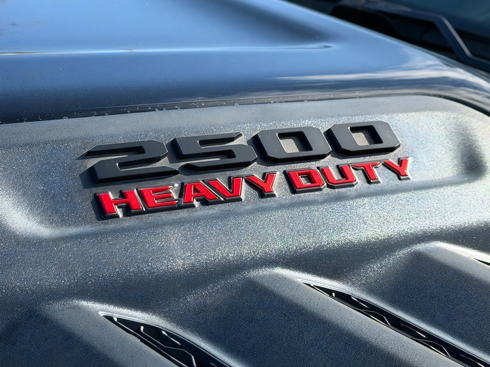 Used 2024 RAM 2500 Limited AWD/4WD image 36