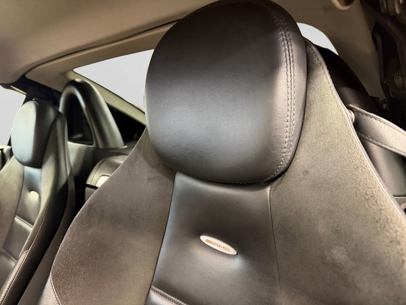 Used 2005 Mercedes-Benz SLK 55 AMG image 39